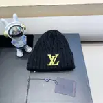 [#4095] Louis Vuitton autumn and wi nter new knitted hat