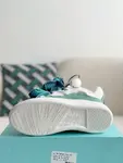 LA*N Sneaker