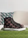 GU*IHigh-top shoes