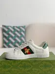GU*ISneakers
