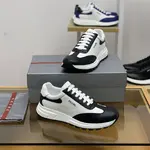 P*DA Sneakers