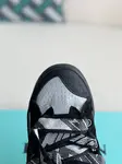LA*N Sneaker