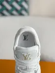L*V TRAINER SNEAKERS