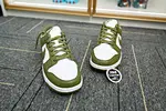 DUNK LOW MEDIUM OLIVE