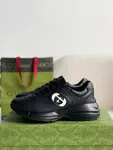 GU*IRetro Clunky Sneaker