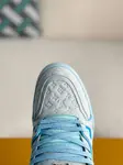 L*V SNEAKERS