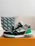 L*V TRAINER Sneakers