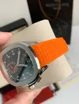 PATEK PHILIPPE AQUANAUT Series 120-meter waterproof wristwatc h, 42.2mm