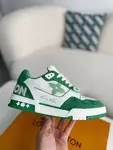 L*V TRAINER Sneakers