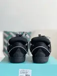 LA*N Sneaker