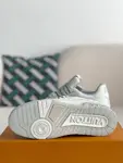 L*V SNEAKERS