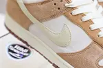 NIKE DUNK LOW MEDIUM CURRY 2021