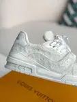 L*V TRAINER SNEAKERS