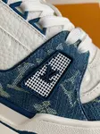 L*V TRAINER 1A8FN8 Sneakers