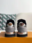 L*V Low-top running shoes