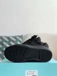 LA*N Sneaker