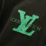 Green Pattern Embroidery T Shirt