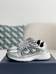 D*OR B30 New Sneaker