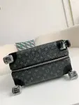 L*V suitcase