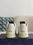 GU*INew Sneakers