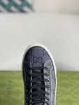 GU*IHigh-top shoes