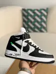 L*V   SNEAKERS