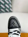L*V TRAINER SNEAKERS
