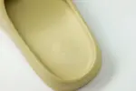 Yeezy Slide "sand" FW6344