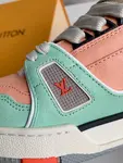 L*V TRAINER Sneakers