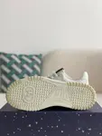 GU*INew Sneakers