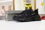 Balenciaga TRIPLE S Black