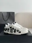 A*RI Sneakers