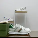 GU*INew Arrival sneakers