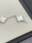 Vca Vintage Alhambra Pendant