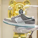Nike SB Dunk Low"Big Money Savings"