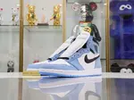 AIR JORDAN 1 RETRO HIGH OG 'UNIVERSITY