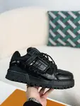 L*V TRAINER MAXI  SNEAKERS