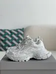BLCG Runner Sneaker