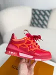L*V RUNNER TATIC sneakers