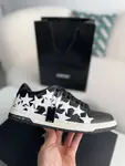A*RI Sneakers