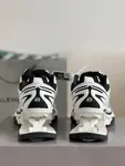 BLCG X-Pander Men's Floating Sneakers