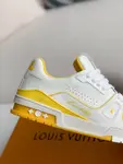 L*V TRAINER Sneakers