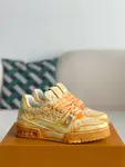 L*V SNEAKERS