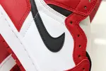 AIR JORDAN 1 RETRO HIGH OG 'CHICAGO' 2015