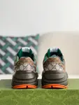 GU*IRetro Clunky Sneaker