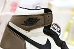 AIR JORDAN 1 RETRO HIGH OG 'DARK MOCHA'