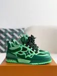 L*V RUNNER TATIC sneakers