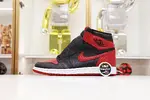 AIR JORDAN 1 RETRO HIGH OG 'BRED'