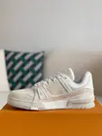 L*V TRAINER 1A8Z4S Sneakers