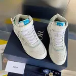 D*OR HIGH LEVEL B27 Sneaker